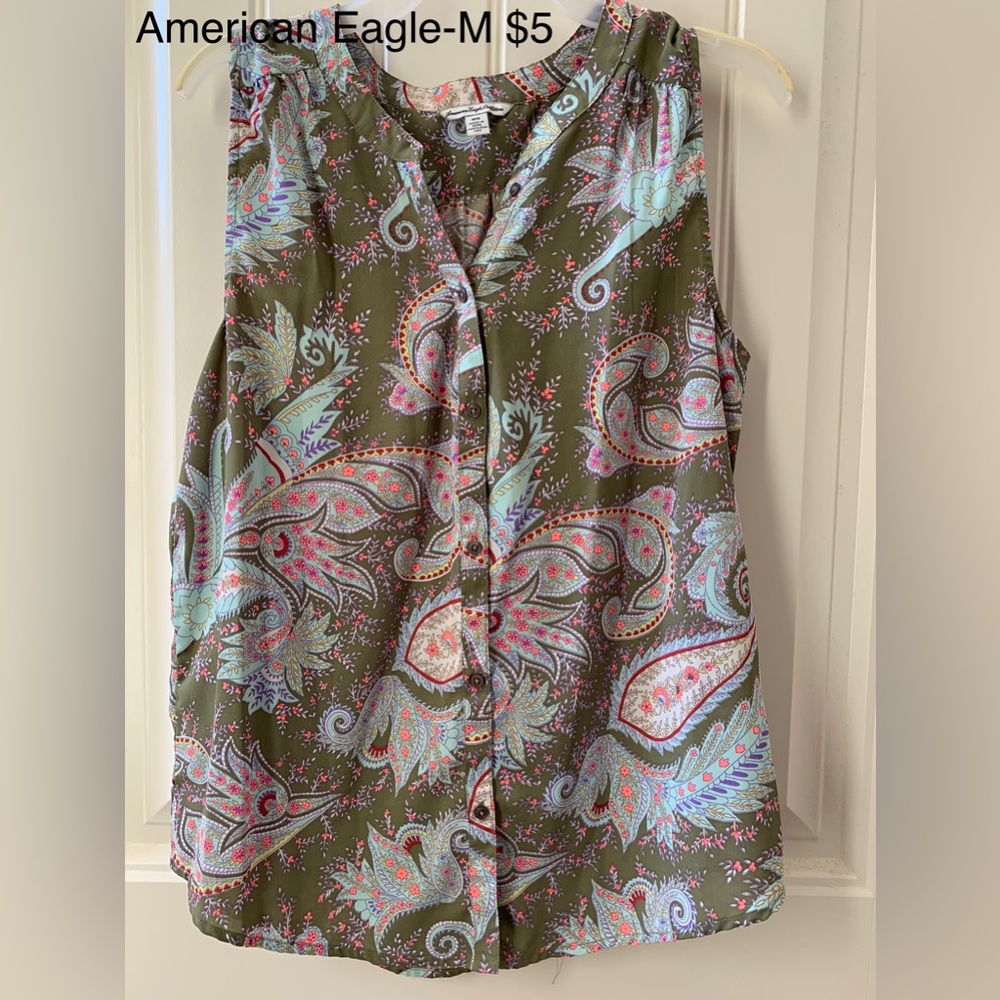American Eagle size M